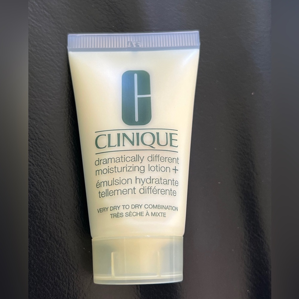 Clinique Facial Moisturizer dramatically different moisturizing lotion+ travel